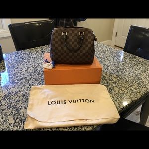 LV Speedy 25